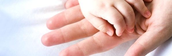 Pediatria - Como cortar as unhas do bebê e evitar os piores acidentes