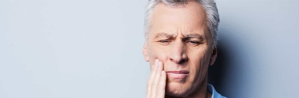 Odontologia - O que uma dor de dente pode causar? Corra para um Dentista!